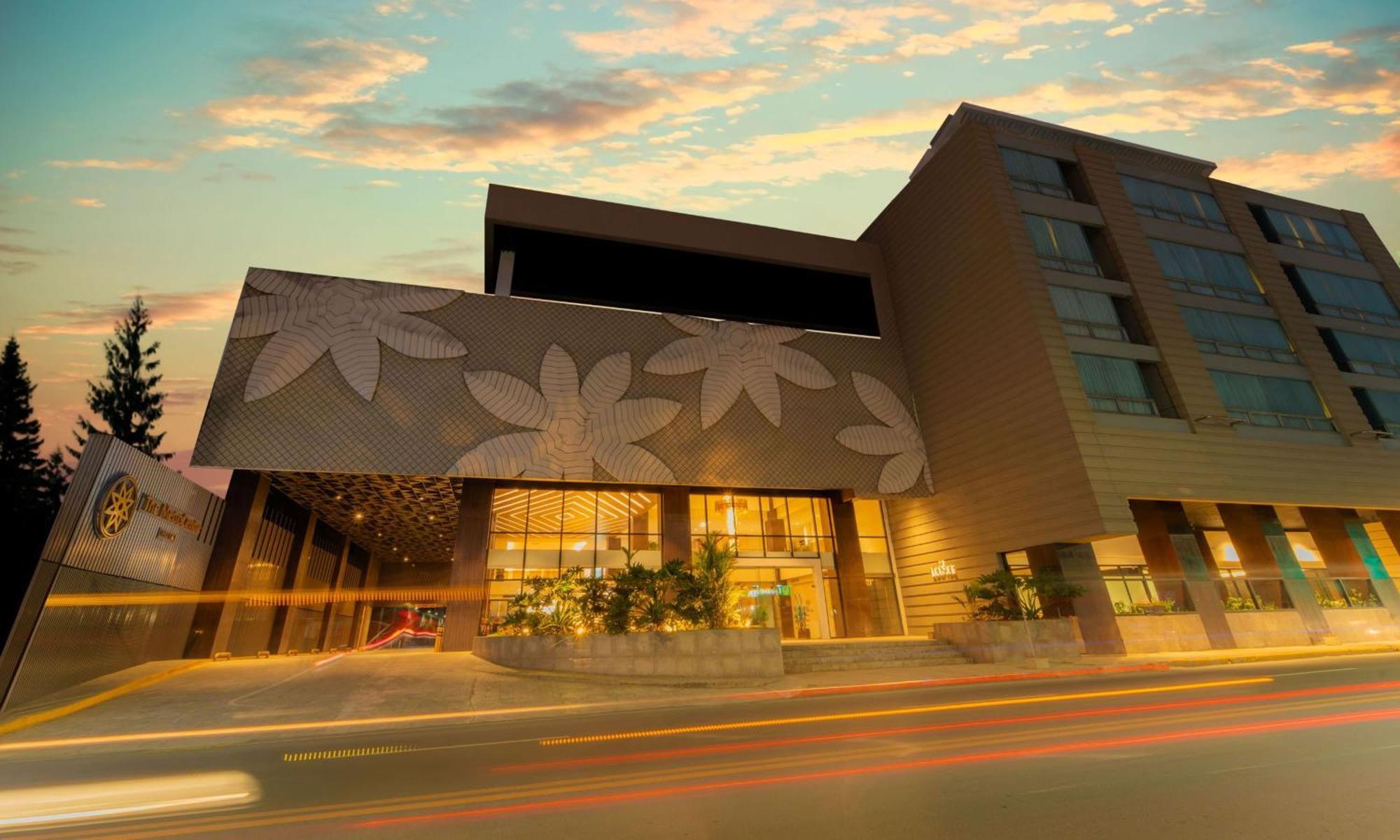 Metrocentre Hotel Tagbilaran City Exterior photo